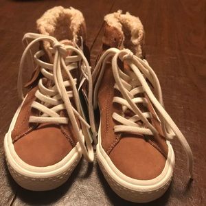 Brand new Zara girls fur lined shoes